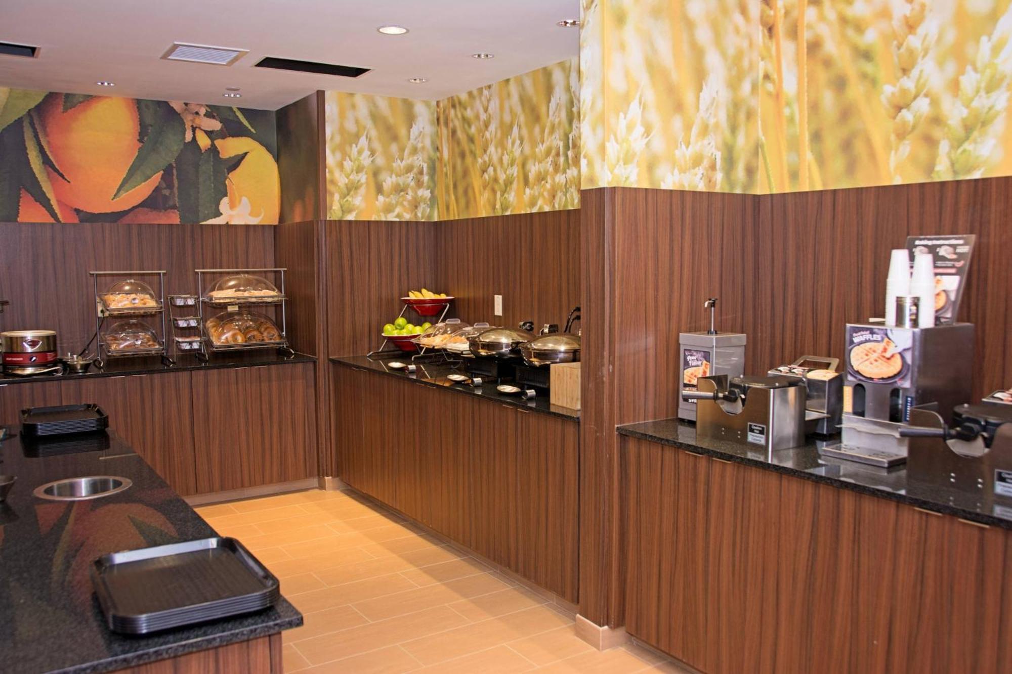 Fairfield Inn & Suites Butler Zewnętrze zdjęcie